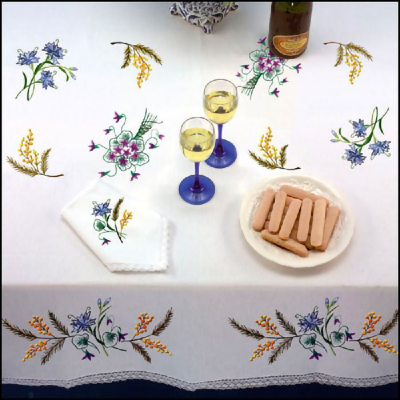 Lot de 3 serviettes imprimées Violettes et les mimosas à broder aux points de broderie traditionnelle